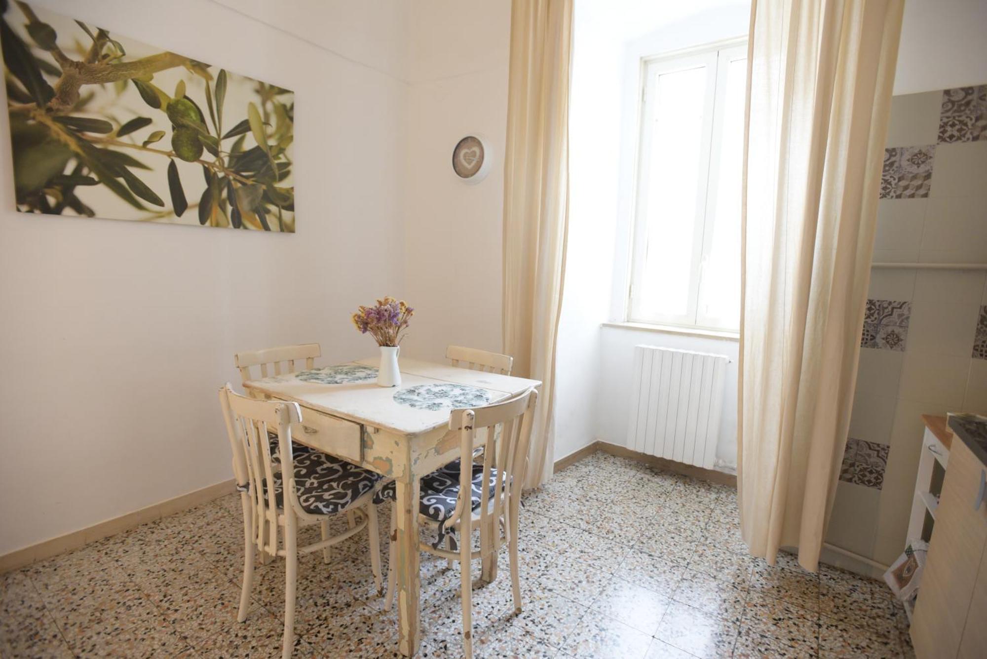 Cittadella28 Like At Home Trani Eksteriør bilde